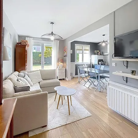 Lägenhet Rez-de-chaussee, Proche - Fr-1-361-575