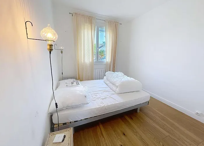 Rez-de-chaussee, Proche - Fr-1-361-575 Jullouville-les-Pins